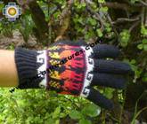 100% Alpaca Wool Gloves with Llama Designs blackcolored  - Product id: ALPACAGLOVES09-14 Photo03