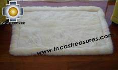 100% Alpaca baby alpaca round fur rug phuyu willka - Product id: ALPACAFURRUG10-08 Photo03