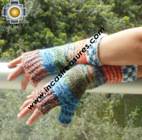 Alpaca Wool Hand Knit Mittens gloves chunka - Product id: ALPACAGLOVES09-59Photo01