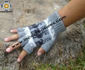 100% Alpaca Wool Fingerless Gloves with Llama Designs silver  - Product id: ALPACAGLOVES09-31 Photo03