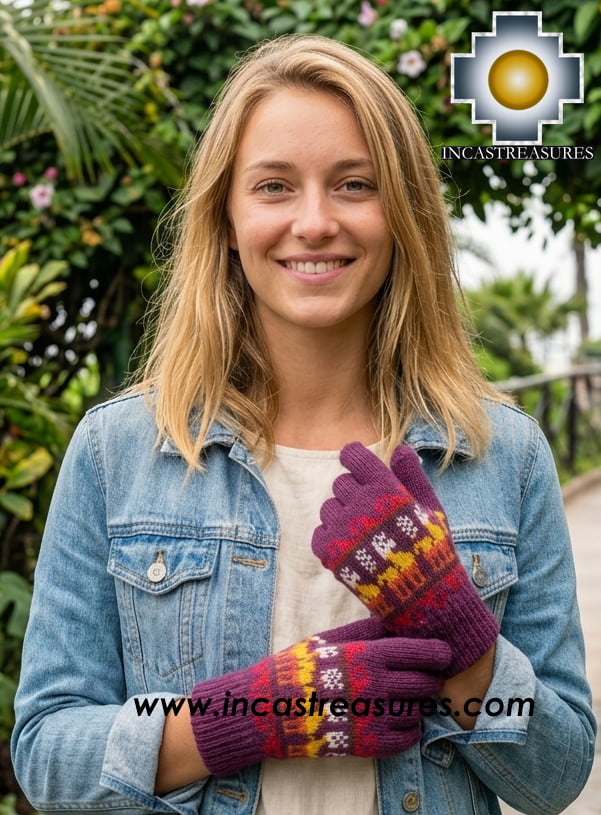 100% Alpaca Wool Gloves with Llama Designs Purple