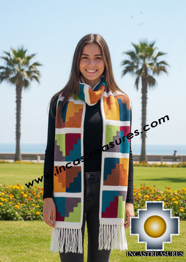 Alpaca Scarf with Chakana CamuCamu
