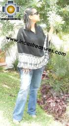 Alpaca Poncho rustic llamas UNISEX  - Product id: ALPACA-PONCHO09-15 Photo02