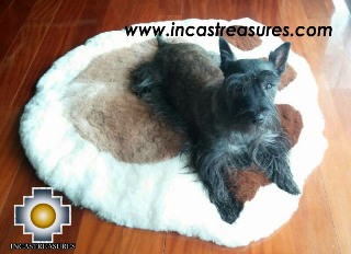 100% Alpaca baby alpaca round fur rug paw - Product id: ALPACAFURRUG14-01 Photo01