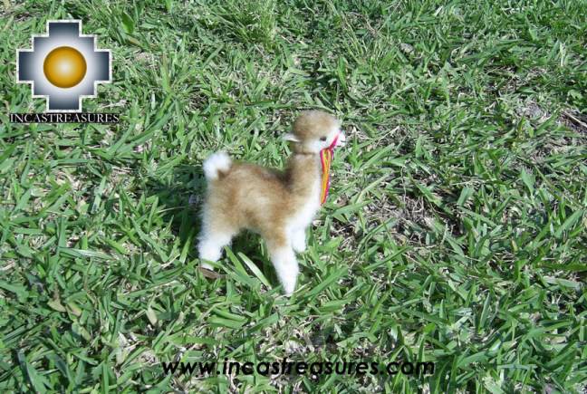 3 beautiful Vicunas playing, 3 sizes - Product id: TOYS08-kit1